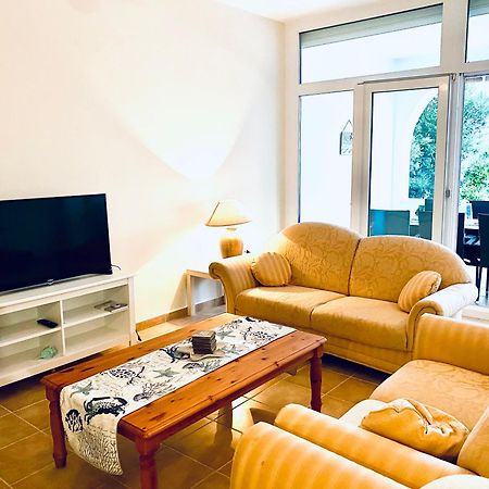 Villa INFINITY Mandre Esterno foto