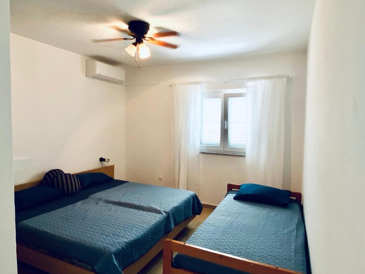 Villa INFINITY Mandre Esterno foto