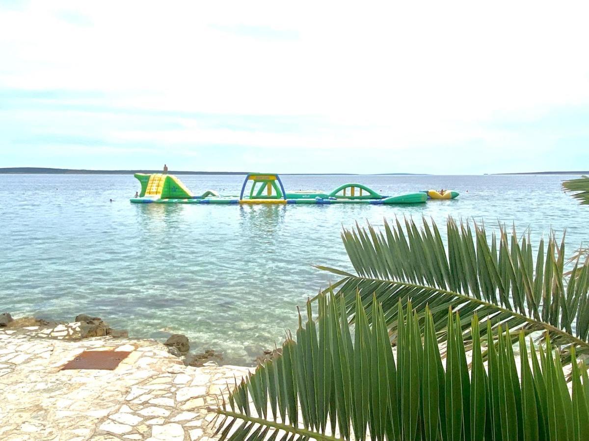 Villa INFINITY Mandre Esterno foto