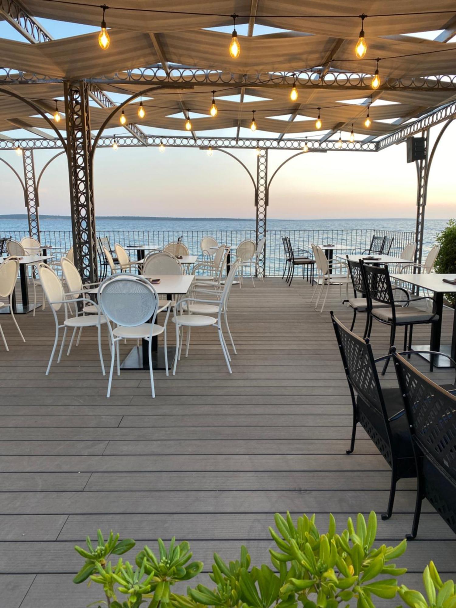 Villa INFINITY Mandre Esterno foto